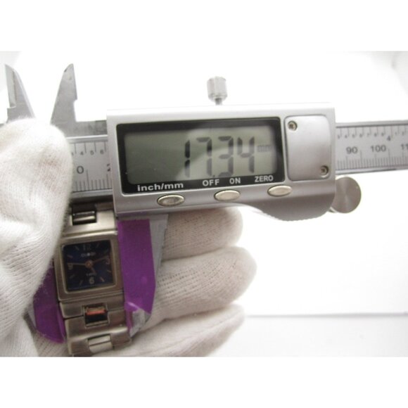 Women Ologi Quartz WR Analog 17mm Tank Watch (H875) "New Battery" - Picture 2 of 10